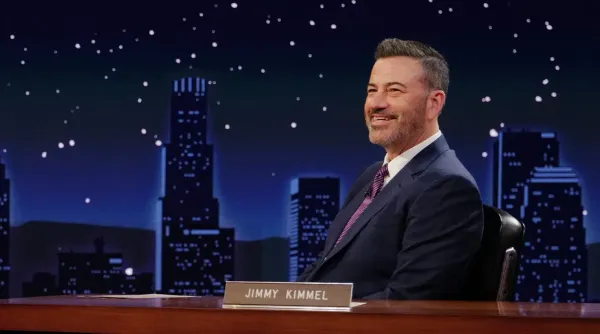 10 Powerful Insights into Jimmy Kimmel’s Rise, Scandals & Legacy