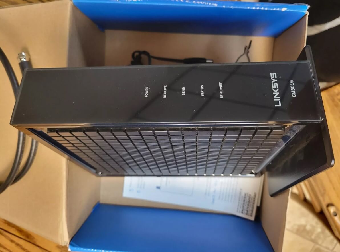 Linksys CM3016