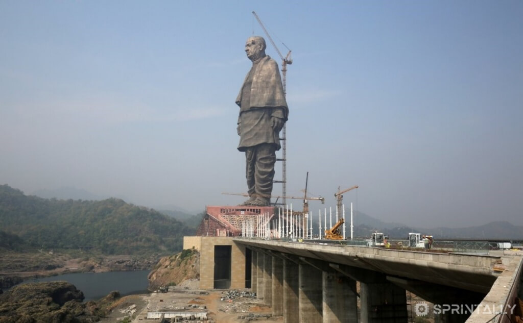 tallest statue