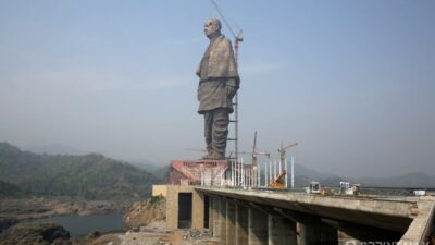 tallest statue