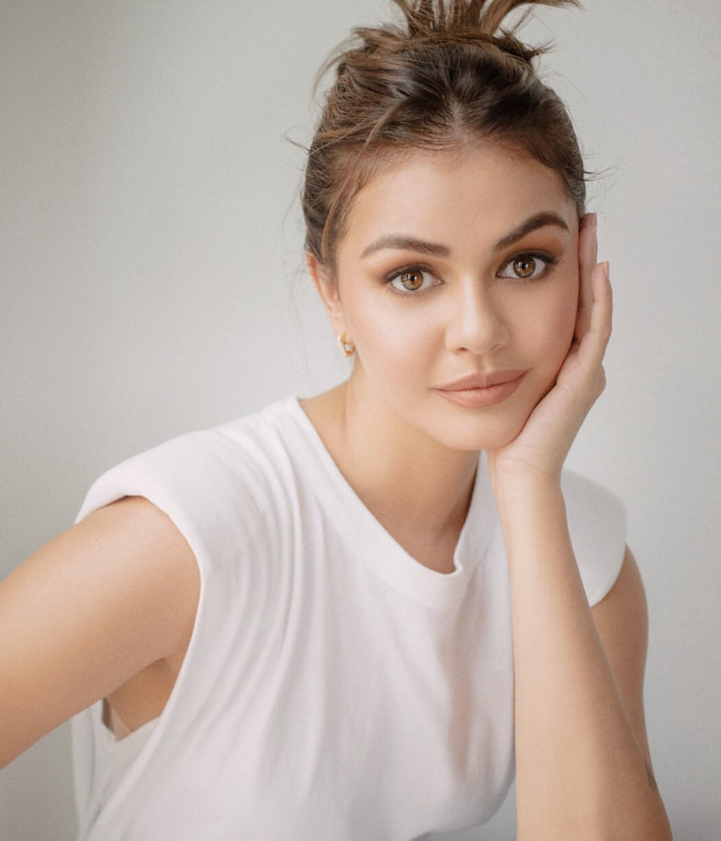 Most Beautiful Model Janine Gutierrez